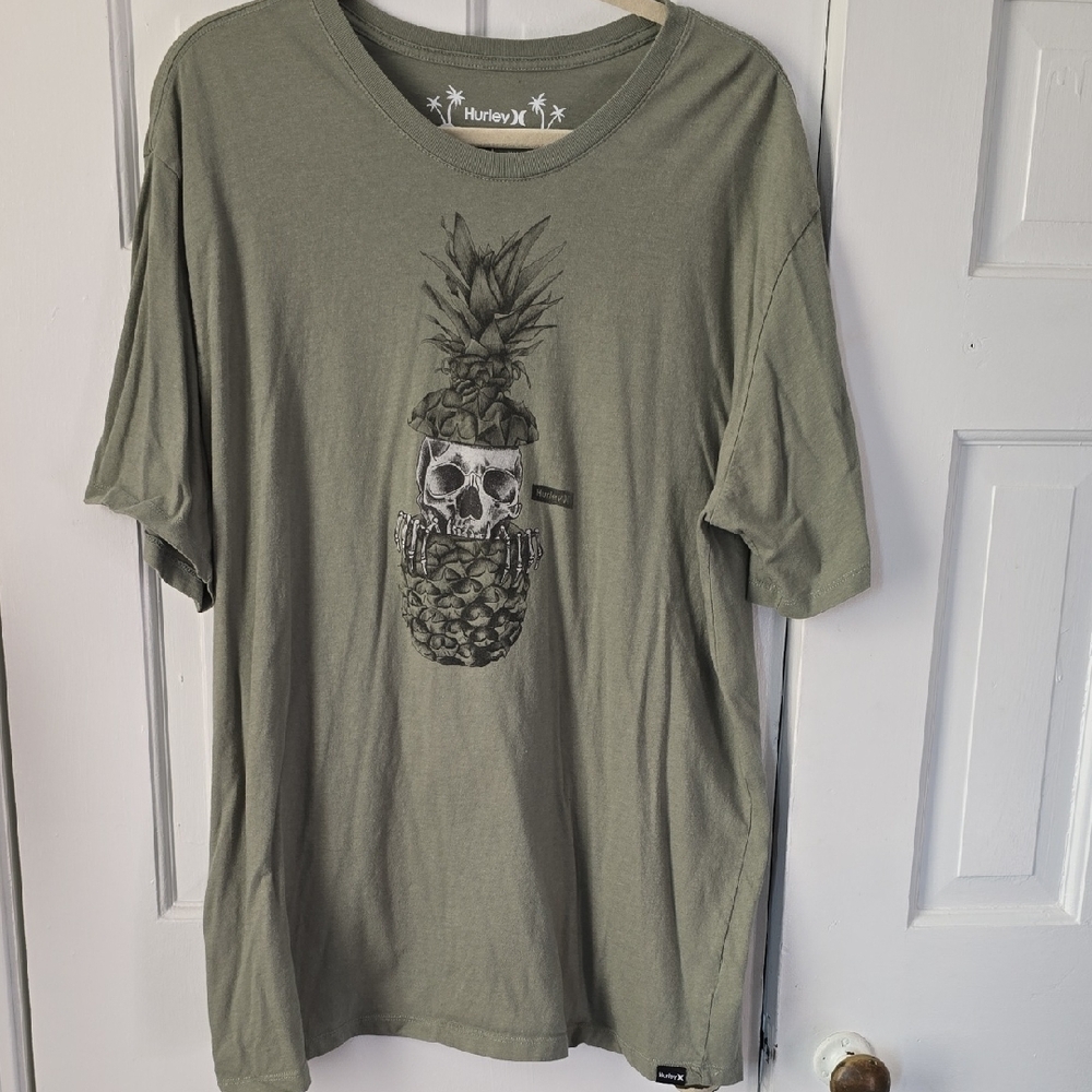 Hurley Sage Green Skull Pineapple Tee